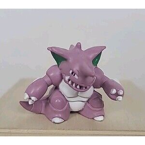 Vintage Pokemon Nidoking PVC Figure Pencil Topper 1999 Nintendo Tomy Purple